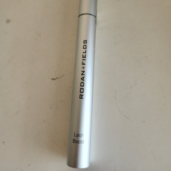 Rodan + Fields Lash Boost Serum Full Size - Brand New In Box - Picture 8 of 9